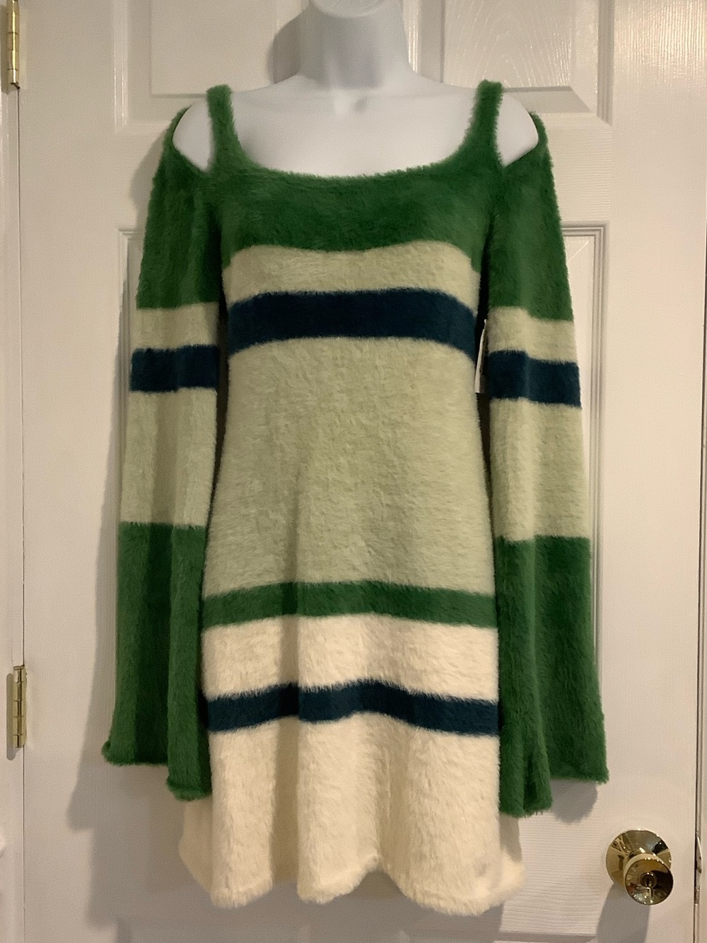 NWT KLESIS Green Faux Fur Soft Cold Shoulder Eccentric Indy Eclectic Funky Dress